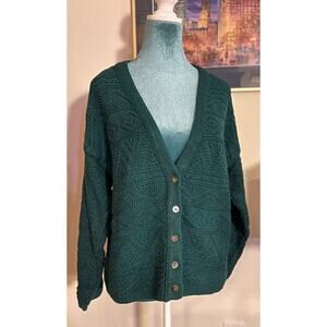 GAP Green cardigan
Gorgeous green color 
Size small